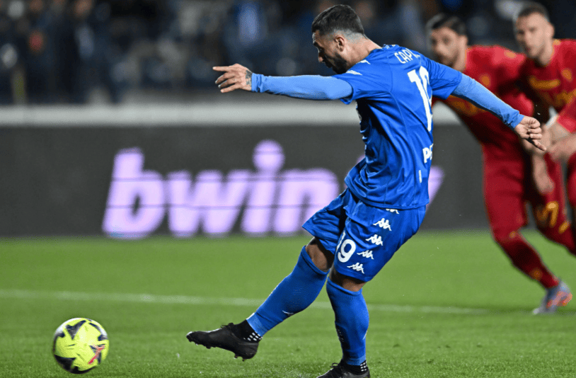 场全方位的 场全方位的