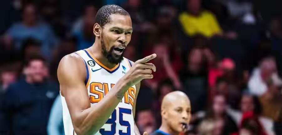 贝弗利吹杨 贝弗利吹杨