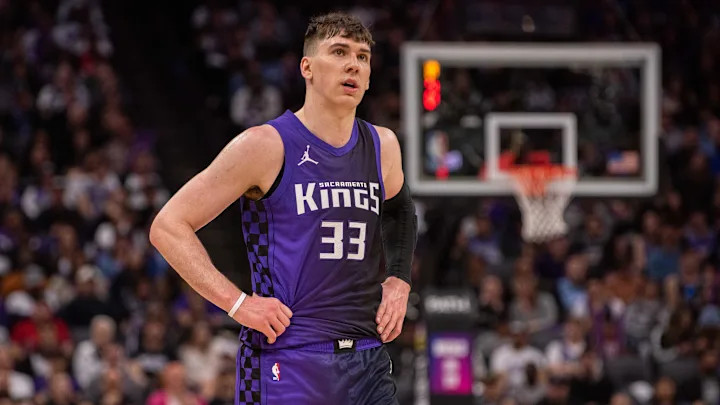 拉拉维亚的 拉拉维亚的