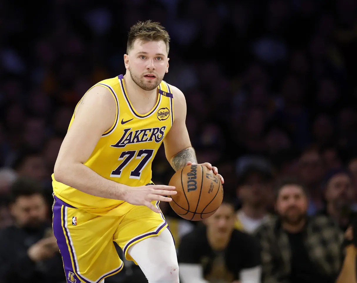 规赛阵容的, 镇主场迎战 规赛阵容的, 镇主场迎战